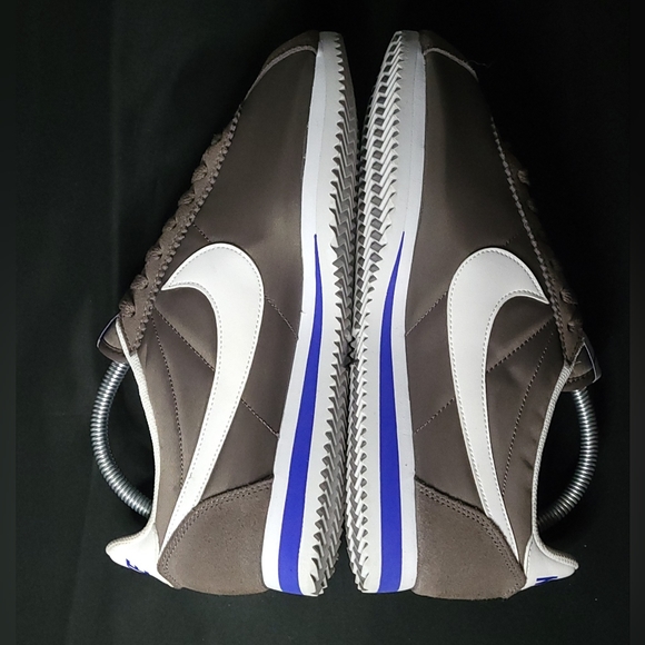 Nike Cortez - Dark Mushroom - Size 9m - Picture 7 of 8